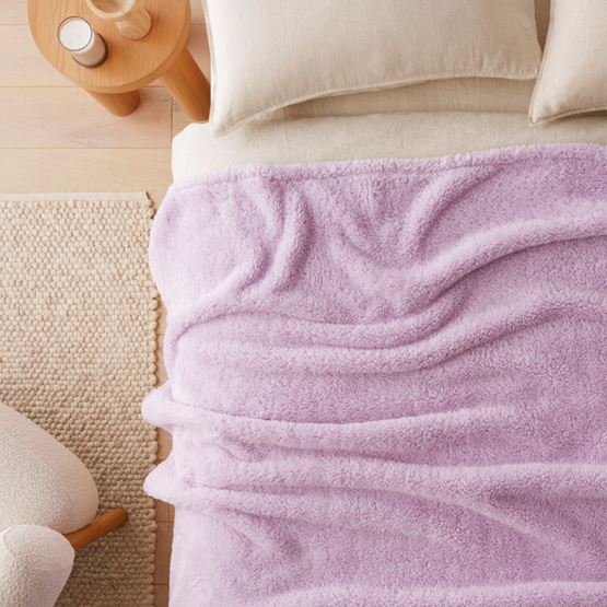 Kyrie Soft Lilac Fleece Blanket