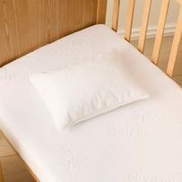 Nursery Bamboo Waterproof Cot Pillow Protector