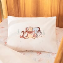 Disney Winnie the Pooh Cot Text Pillowcase
