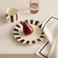 Frill Burgundy Stripe Plate