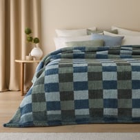 Cloud Nurture Grid Blanket