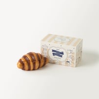 Petit Dejeuner Shaped Fresh Croissant Candle 184g