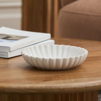 Cora White Medium Dish