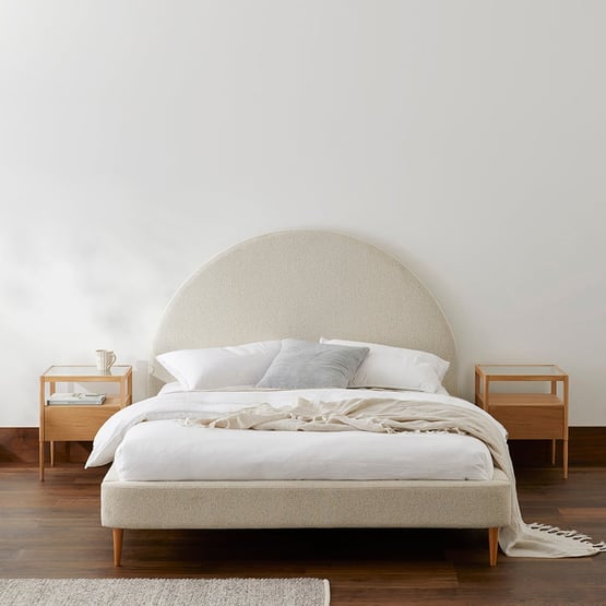 Kansas Pearl Boucle Bed