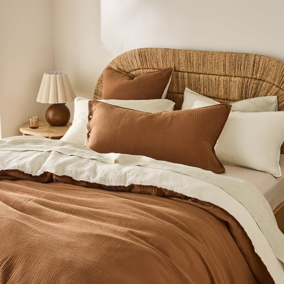 European Collection Reversible Muslin Warm Quilt Cover Separates