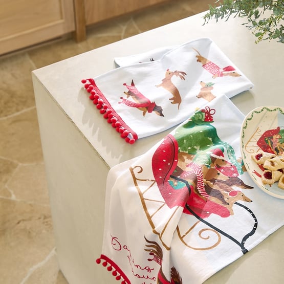 Dashing Dogs Tea Towel Pack of 2