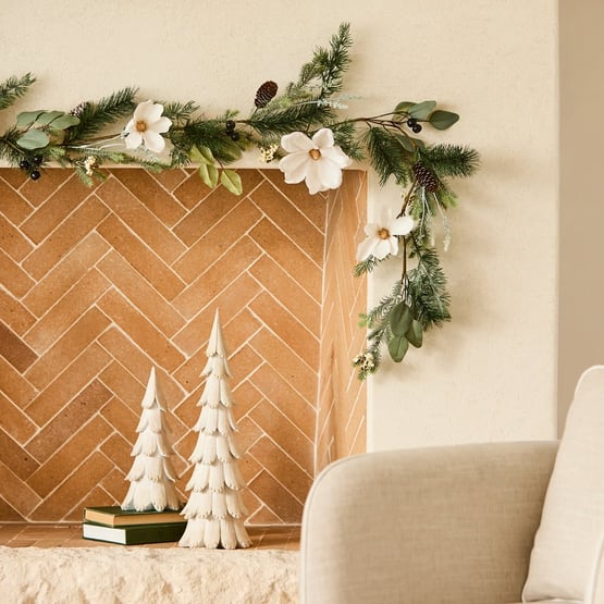 Magnolia & Berry Garland