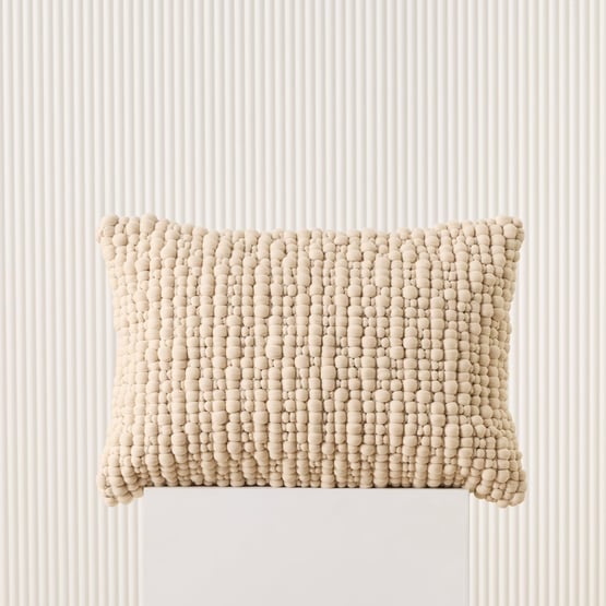 Pippi Natural Cushion