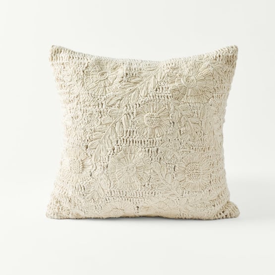 Juni Natural Cushion