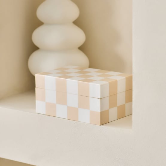 Checkers Natural & White Trinket Box