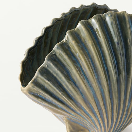 Clam Blue Vase