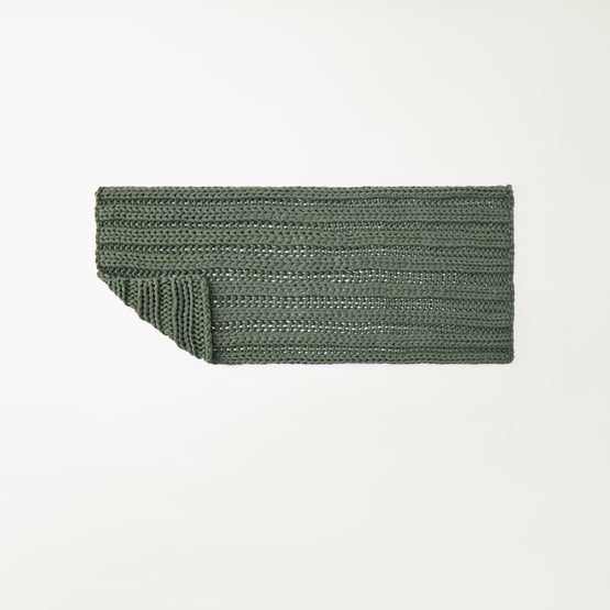 Newport Cilantro Chunky Knit Throw