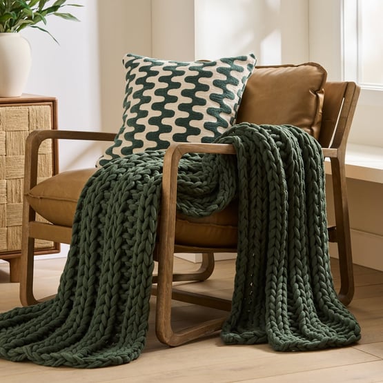 Newport Cilantro Chunky Knit Throw