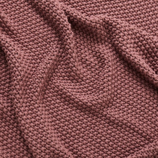 Hallstatt Mulberry Chunky Knit Throw