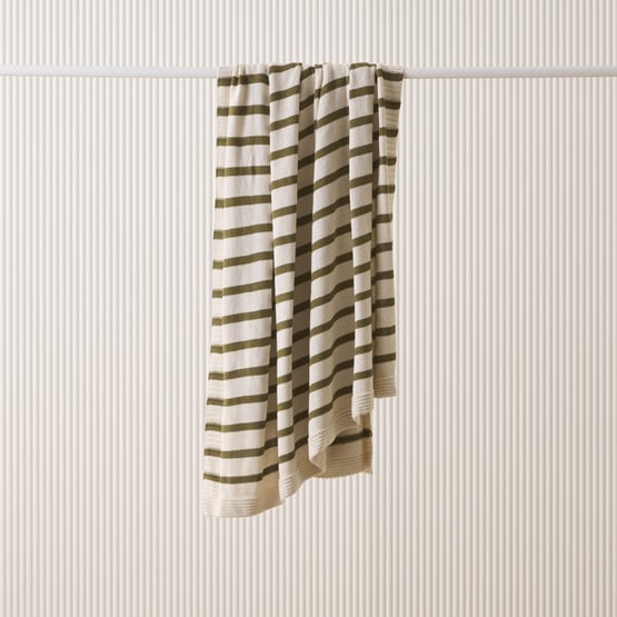 Delia Moss Knit Throw