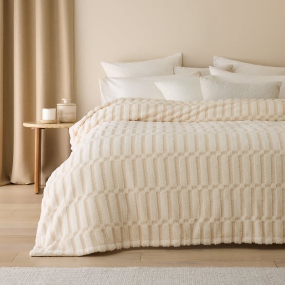 Latvia Natural Grid Blanket