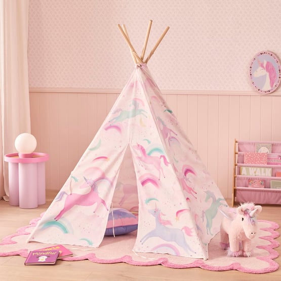 Rainbows & Unicorns Teepee