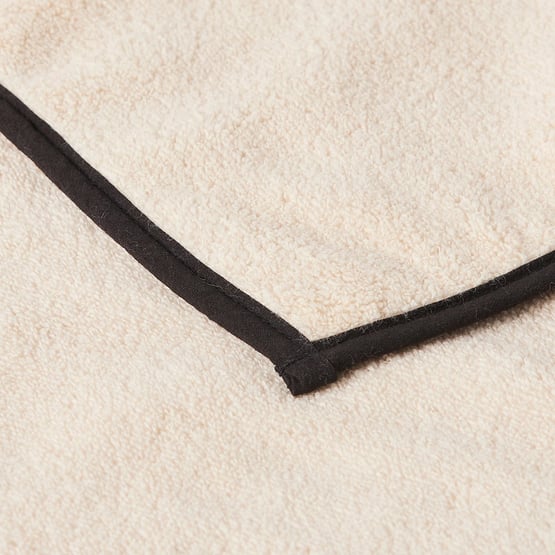 Dorchester Beach & Black Towel Range 