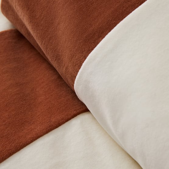 Quincy Velvet Pecan Stripe Pillowcases