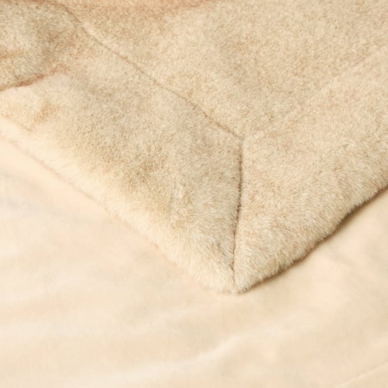 Zurich Recycled Fur Pebble Throw