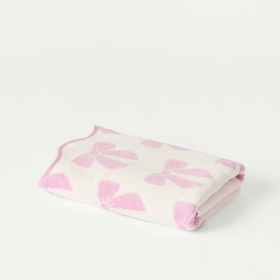 Bow Dusty Lilac Scallop Towel Range