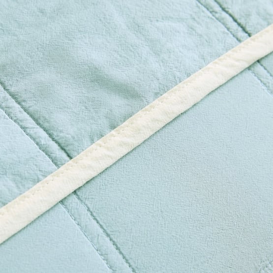 Stonewashed Cotton Dusty Blue Natural Quilted Coverlet