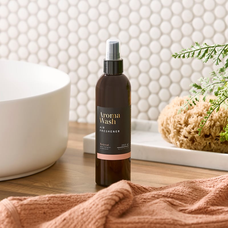 Refresh Retreat Air Freshener 250ml