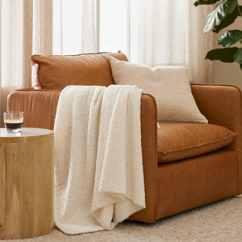 Manhattan Natural Boucle Throw