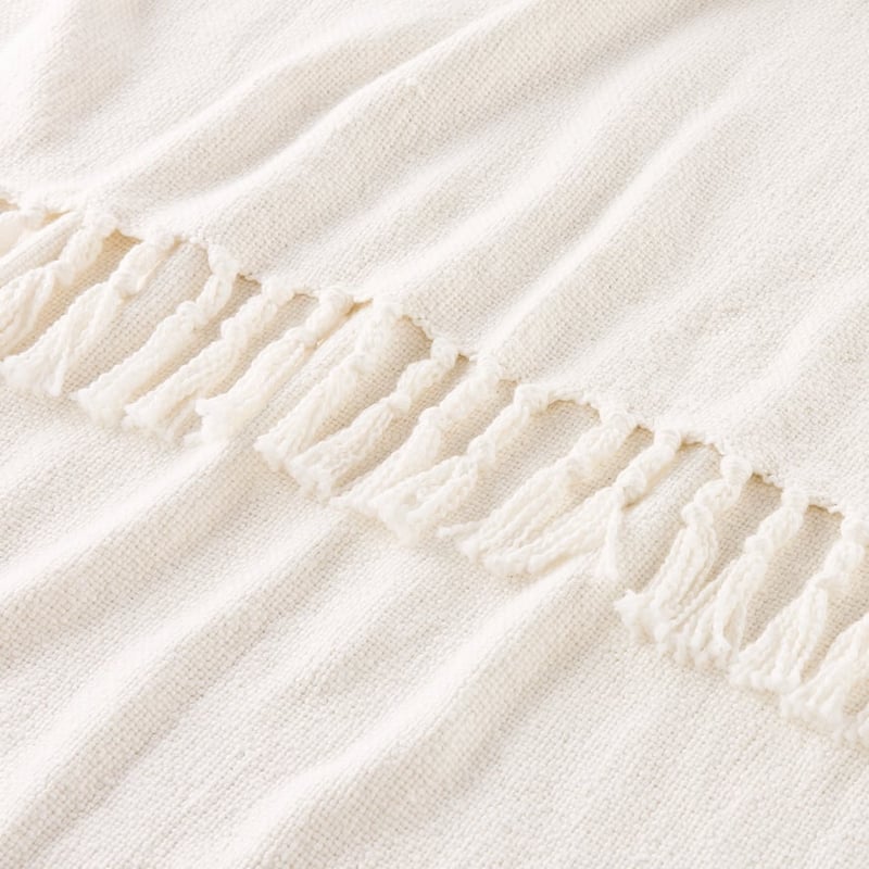 Alba White Throw