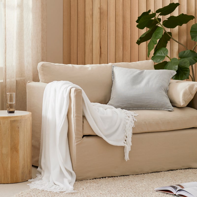 Aspen White Fleece Tassel Throw