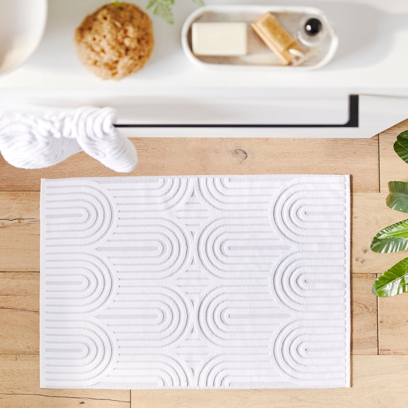 Archie White Marle Towel Range