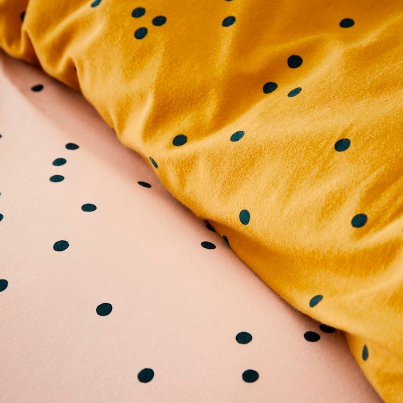 Printed Pink Spot Flannelette Quilt Cover Set + Pillowcases