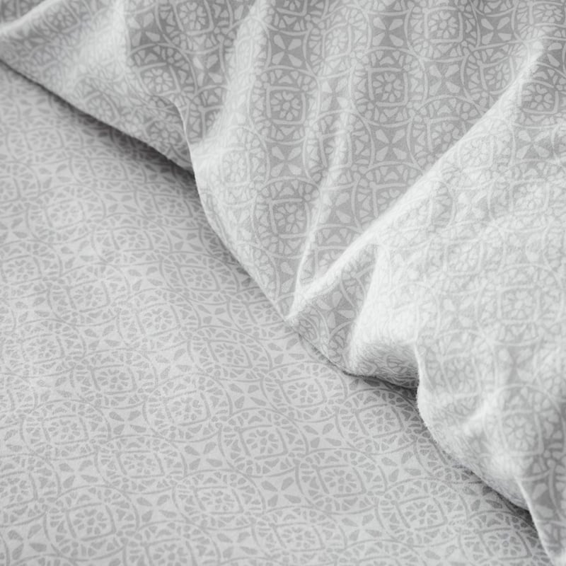 Printed Silver Moroccan Flannelette Quilt Cover Set + Pillowcases