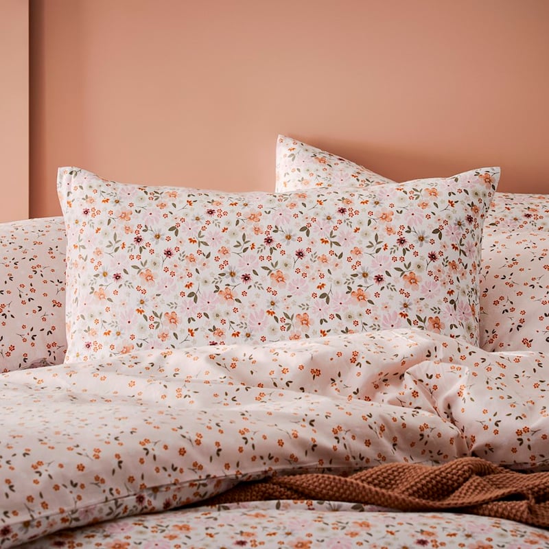 Printed Winter Garden White Flannelette Quilt Cover Set + Pillowcases