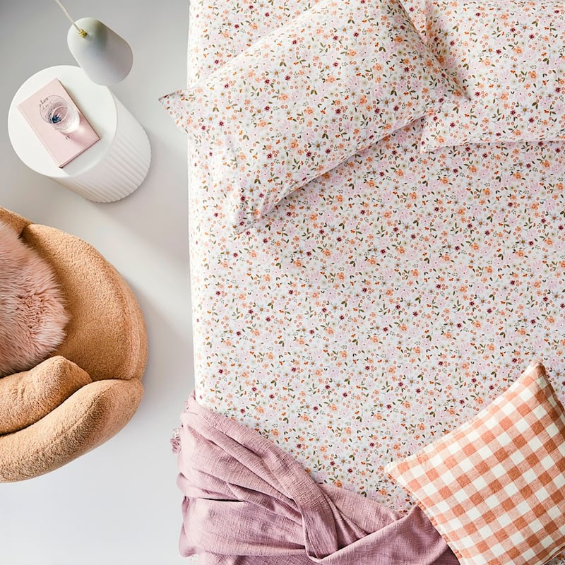 Printed Winter Garden White Flannelette Sheet Separates + Pillowcases