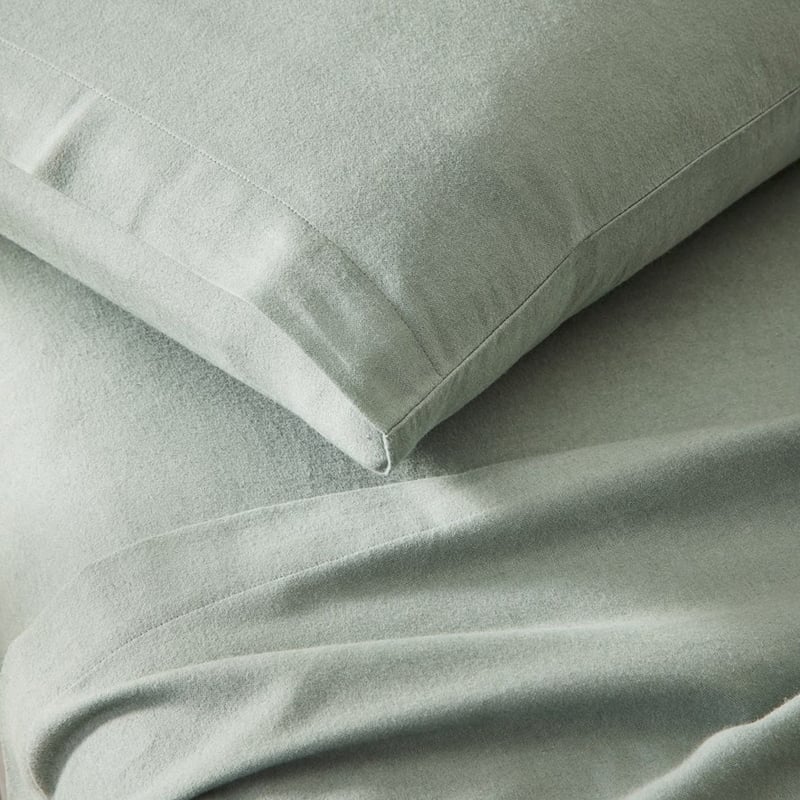 Plain Dyed Green Flannelette Sheet Set + Pillowcases