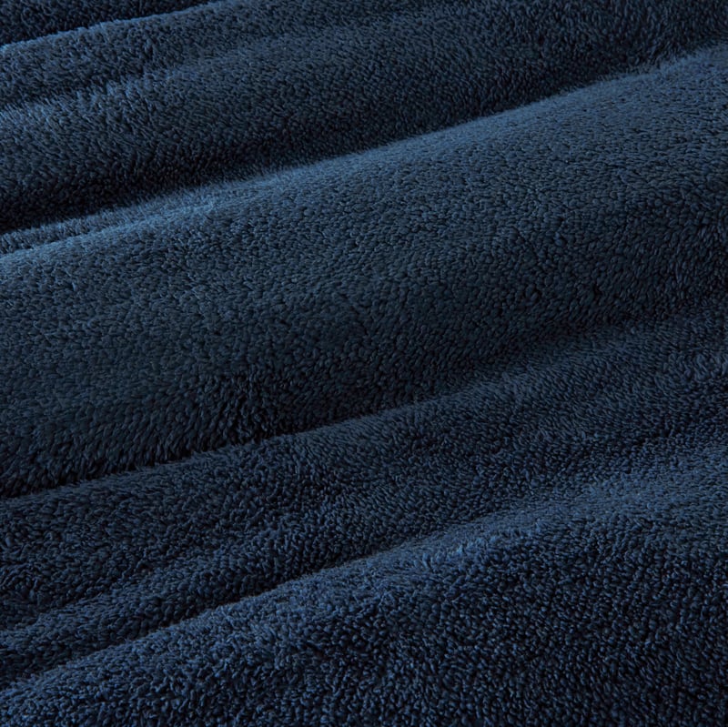 Sherpa Navy Quilt Cover Set + Pillowcases