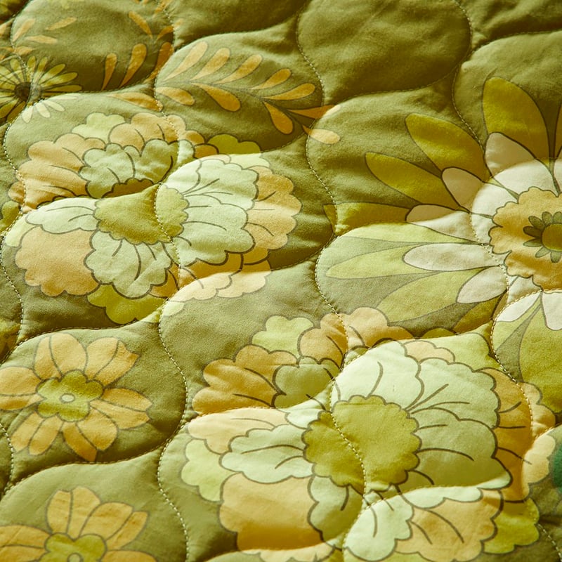 Lime Daisy Quilted Quilt Cover Separates