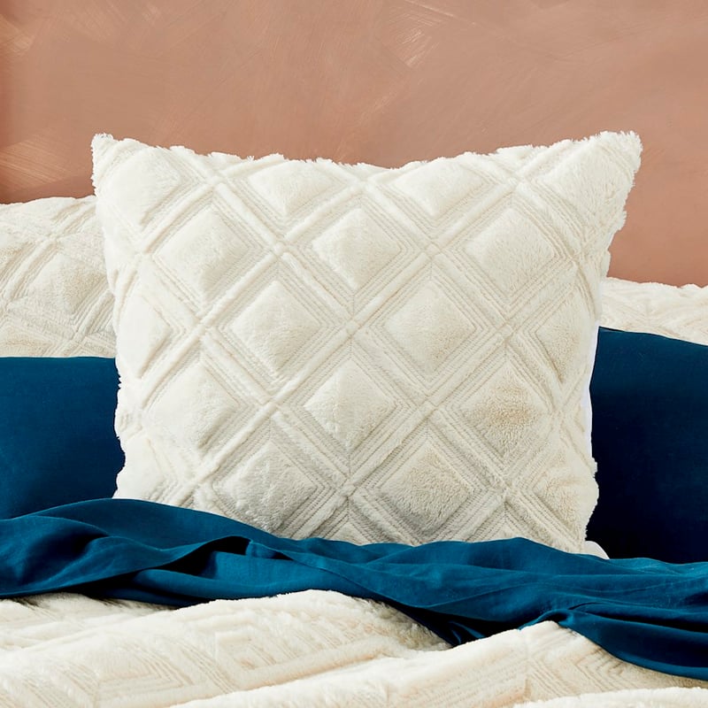 Vancouver Queen Snow Quilt Cover + Pillowcases