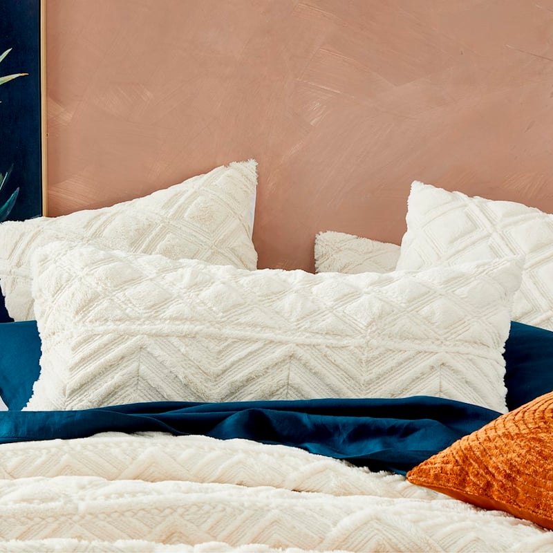 Vancouver Queen Snow Quilt Cover + Pillowcases