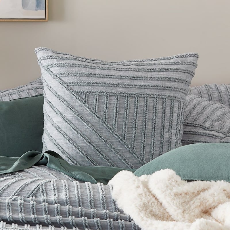 Kian Tufted Silver Duvet Cover + Pillowcases