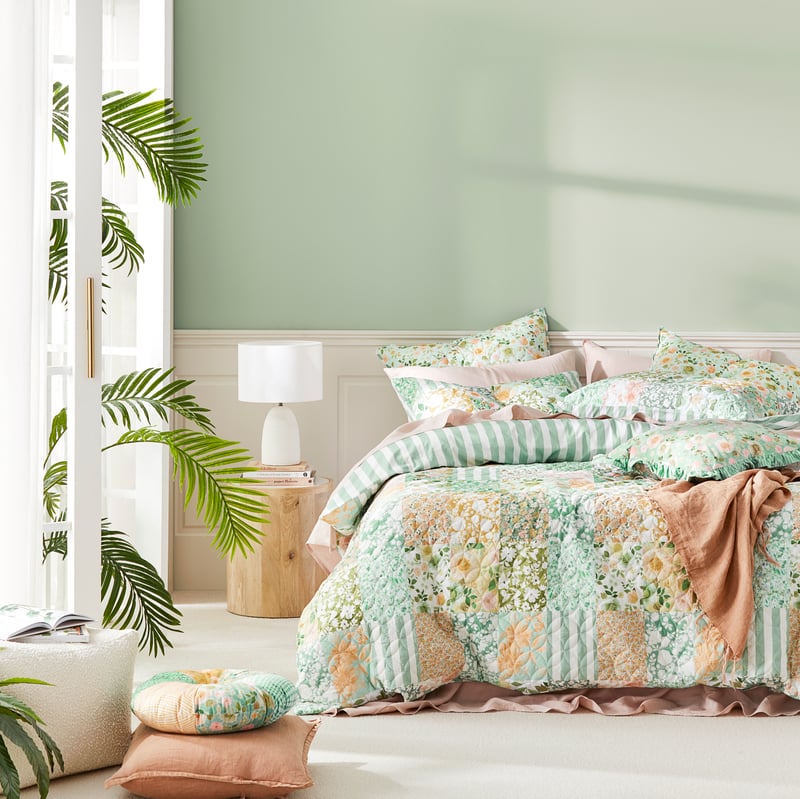 Bella Green Quilted Pillowcases