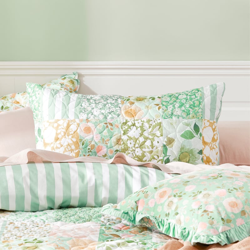 Bella Green Quilted Pillowcases