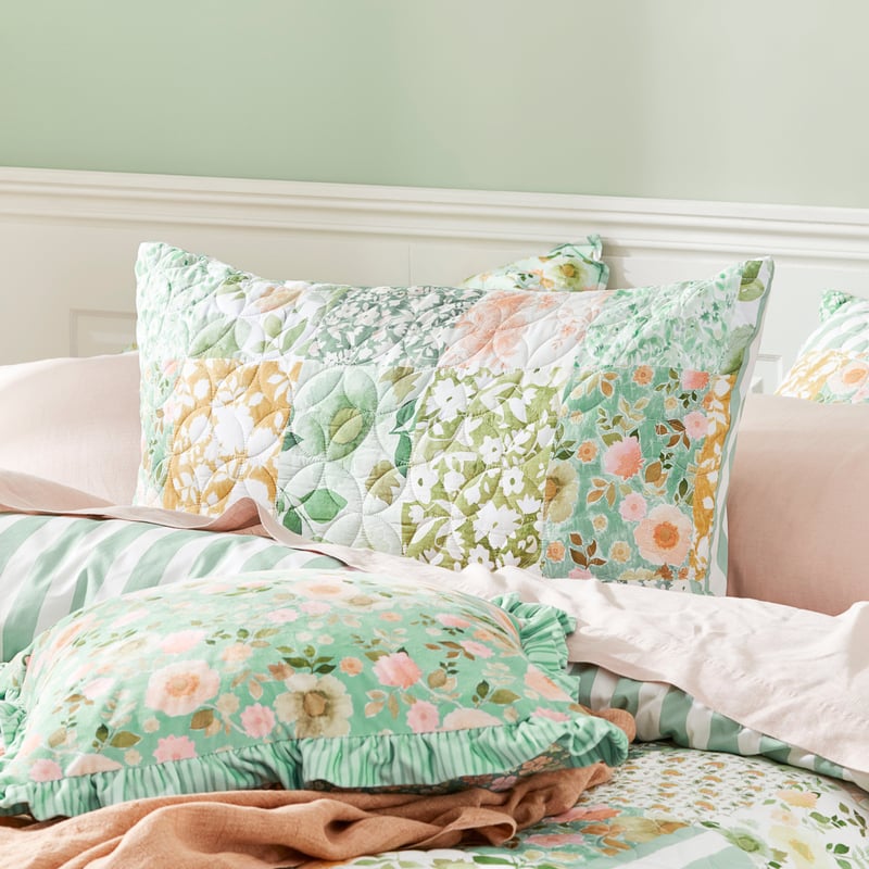 Bella Green Quilted Pillowcases