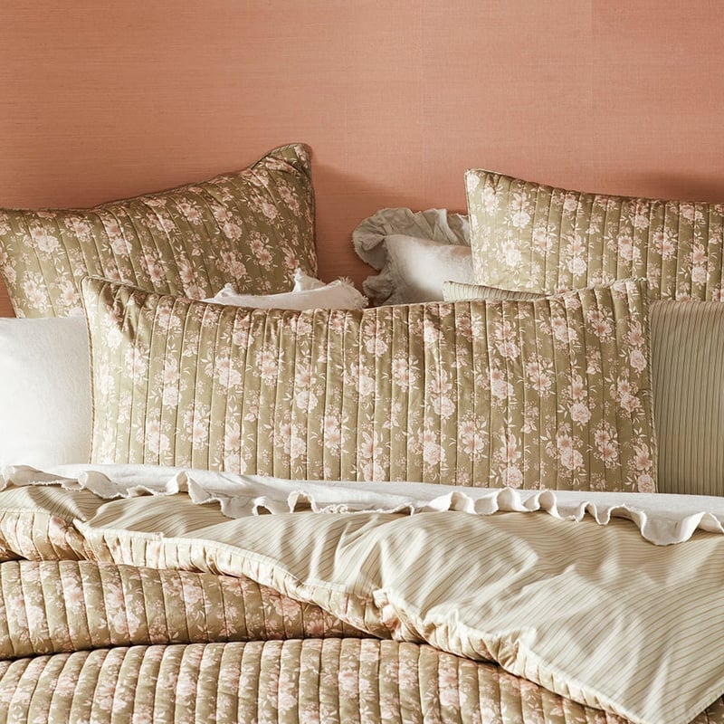 Vintage Rose Olive Quilted Pillowcases