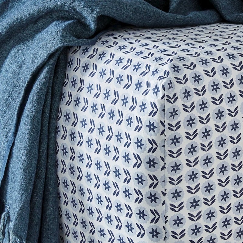 Stonewashed Cotton Sea Blue Floral Sheet Set