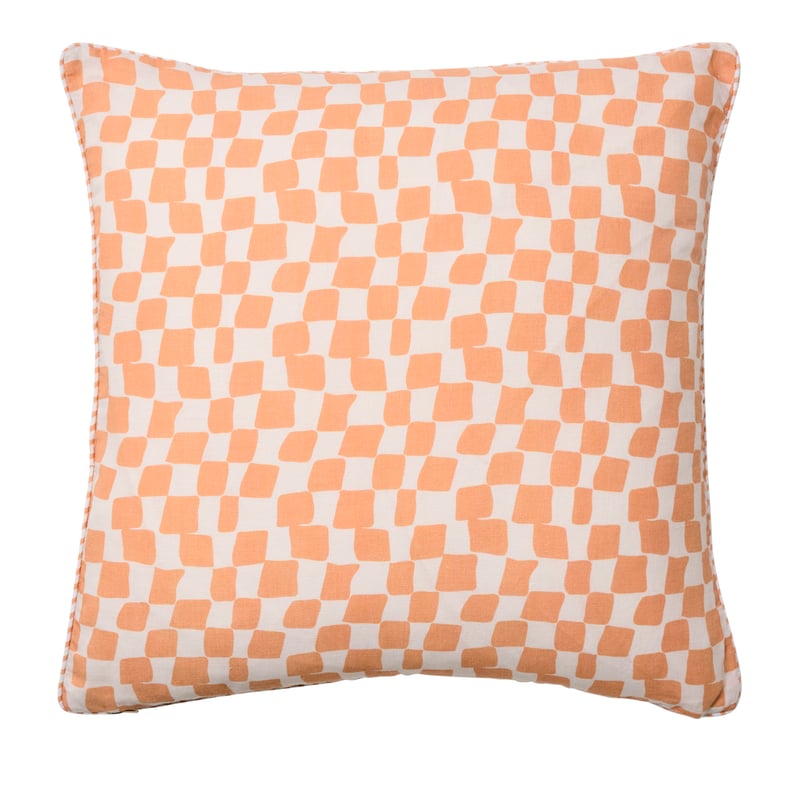 Kimmy Hogan Paper Daisies Linen Cushion