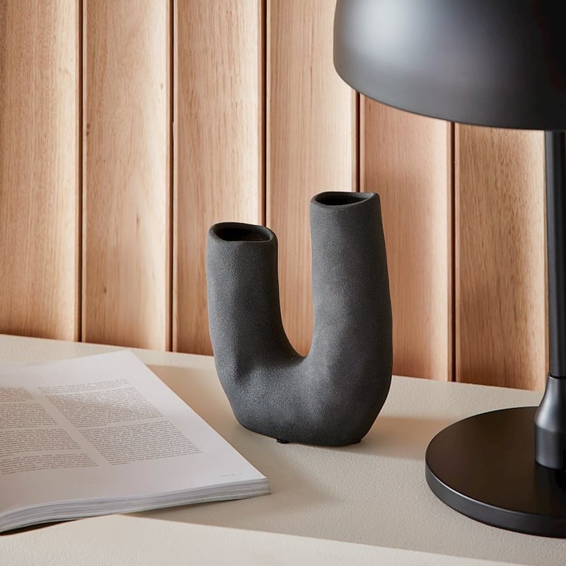 Circle Black Crescent Vase