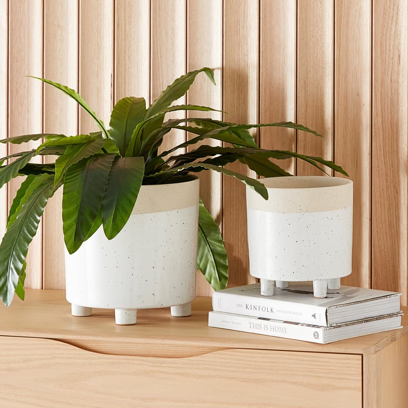 Sandy Sand & White Glaze Pot