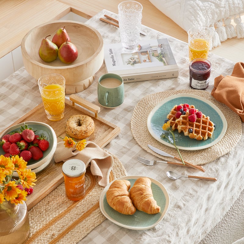 Luna Seagreen Servingware